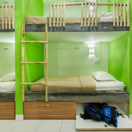 The Eco-Living Hostel 덴파사르 외부 사진