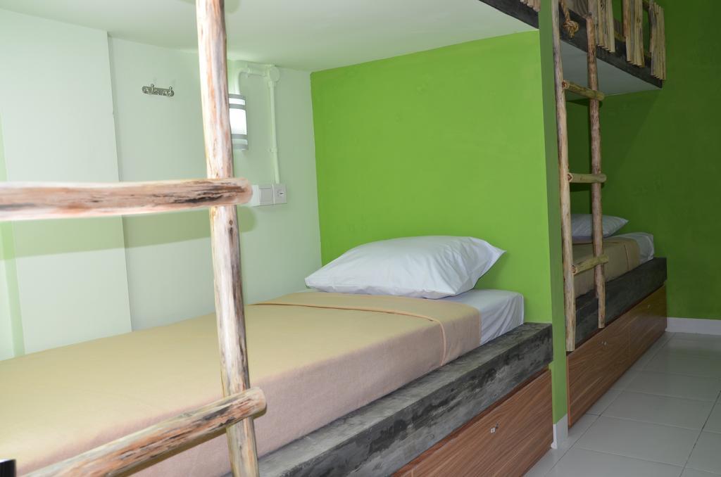 The Eco-Living Hostel 덴파사르 외부 사진